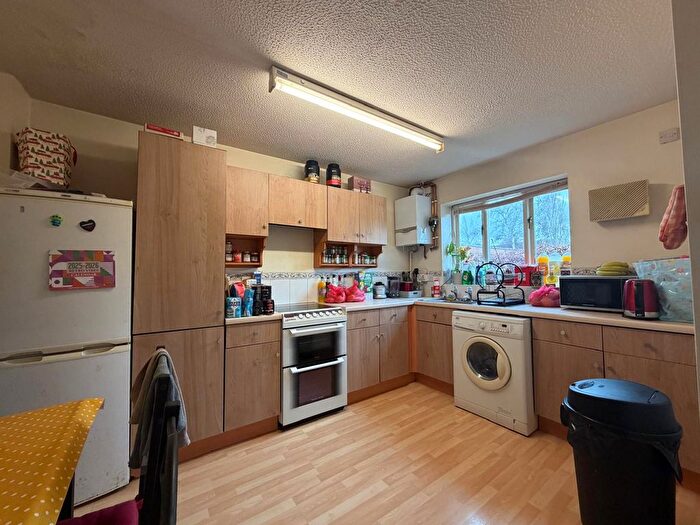 2 Bedroom End Terrace House To Rent In Davidson Avenue, Leamington Spa, CV31