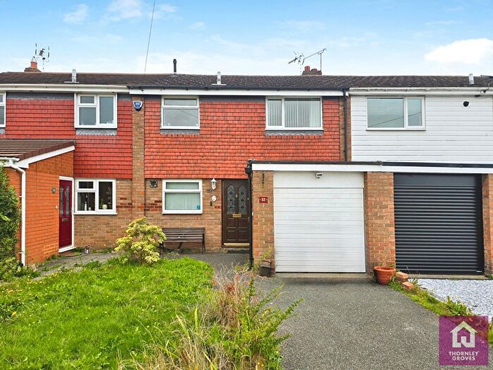 3 Bedroom Terraced House For Sale In Fraser Court, Handbridge, Chester, Cheshire, CH4
