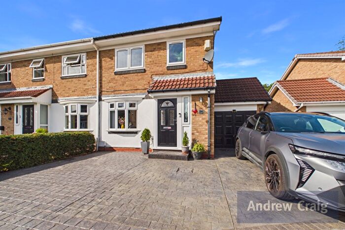 3 Bedroom Semi-Detached House For Sale In Marina View, Hebburn, NE31