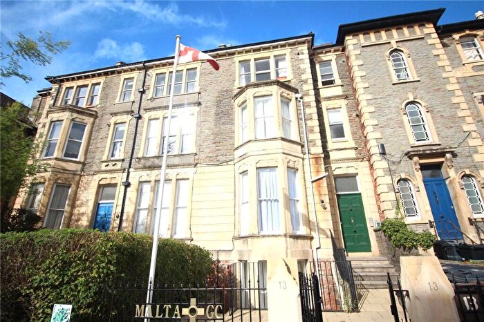 Apartment To Rent In West Park, Bristol, BS8