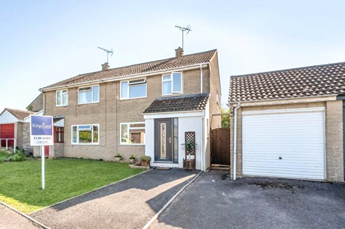 3 Bedroom Semi-Detached House For Sale In Tything Way, Wincanton, Somerset, BA9
