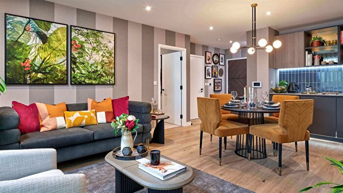 1 Bedroom Flat For Sale In The Green Quarter, Randolph Road, Southall, London, UB1