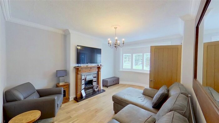 3 Bedroom Terraced House To Rent In Claremont Bank, Edinburgh, EH7