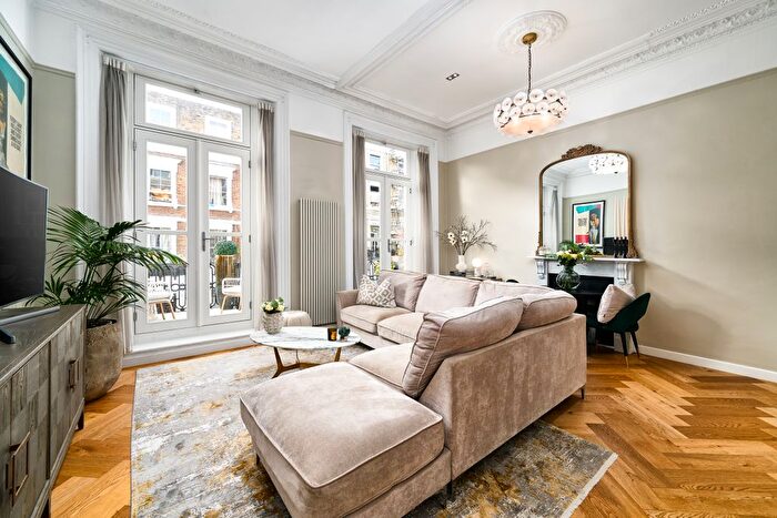 2 Bedroom Flat For Sale In Hogarth Road, London, SW5