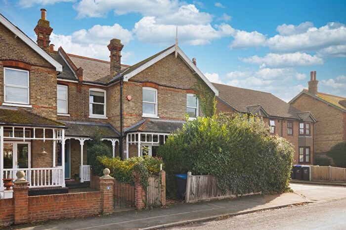 5 Bedroom Semi Detached House For Sale In Gladstone Road, Broadstairs, CT10