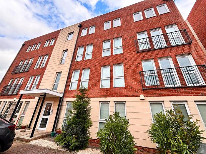 2 Bedroom Property To Rent In Glaisdale Court, Darlington, DL3