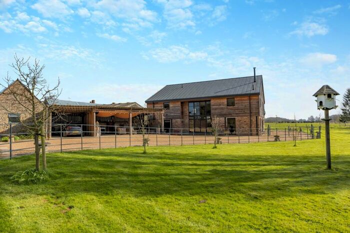 5 Bedroom Detached House For Sale In Gainfield, Buckland, Faringdon, Oxfordshire, SN7