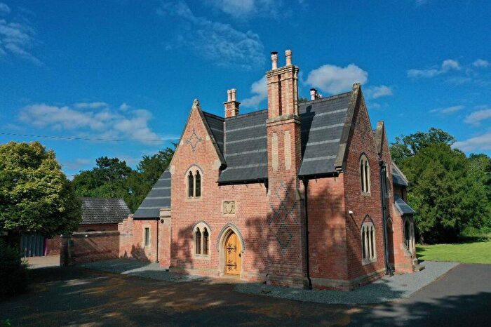 4 Bedroom Detached House For Sale In Darlton Road, Dunham-On-Trent, Newark, NG22