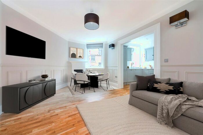 3 Bedroom Apartment To Rent In Manor House, Marylebone Road, London, NW1