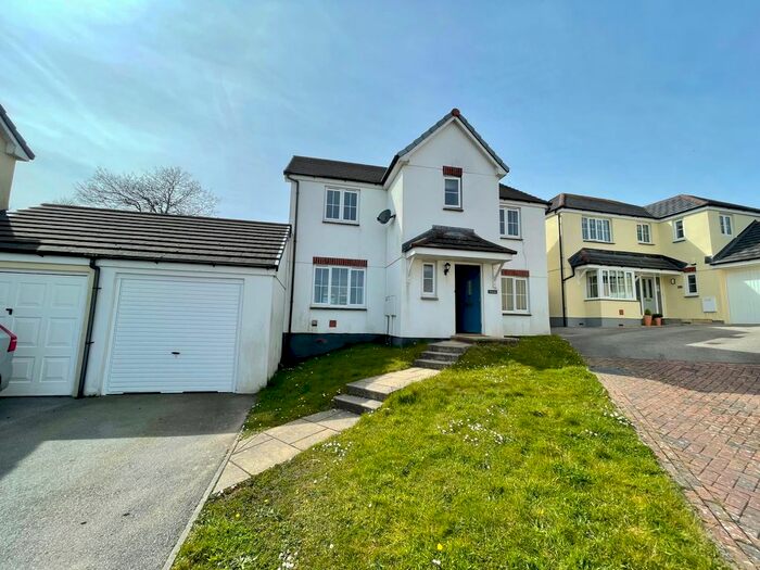 4 Bedroom Detached House To Rent In Swans Reach, Falmouth, Cornwall, TR11