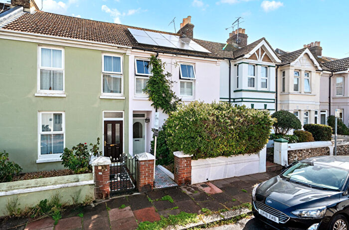 3 Bedroom Terraced House For Sale In Archibald Road, Worthing, West Sussex, BN11