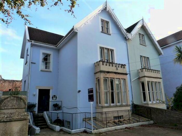 1 Bedroom Flat To Rent In Wellington Park, Clifton, Bristol, BS8