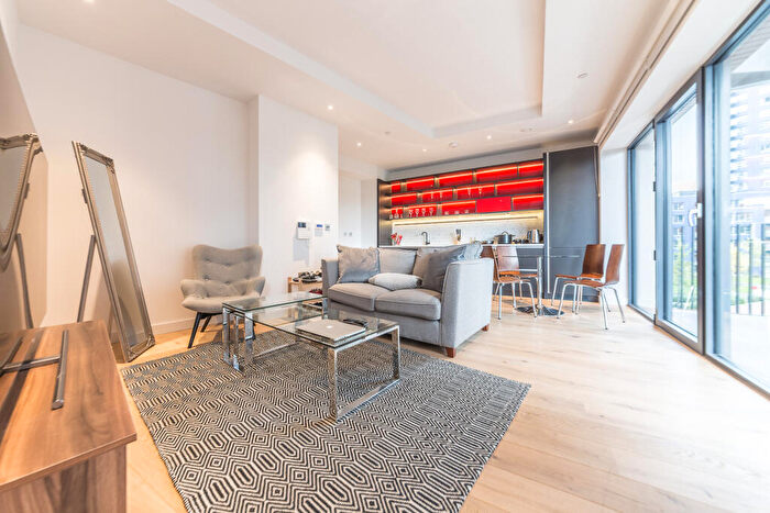 1 Bedroom Apartment To Rent In Meade House, Lyell Street, London City Island, London, E14