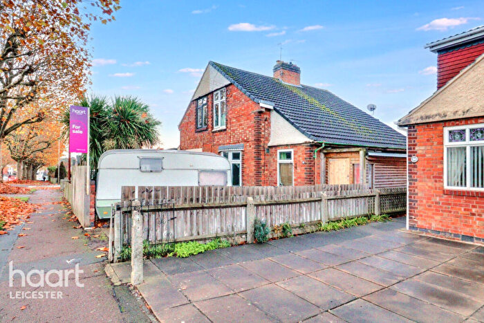 2 Bedroom Semi Detached House For Sale In Heathcott Road, Leicester, LE2