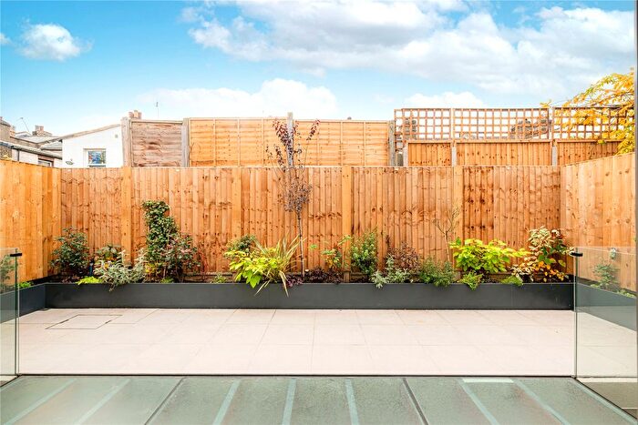 4 Bedroom Terraced House To Rent In Rigeley Mews, London, NW10