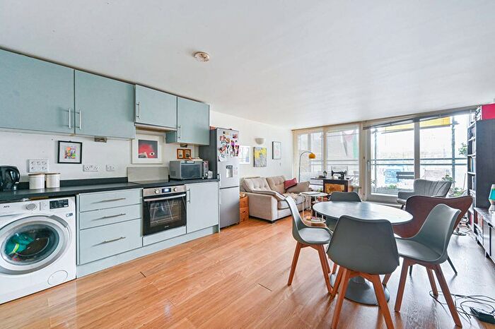 1 Bedroom Flat For Sale In Hales Street, Deptford, London, SE8