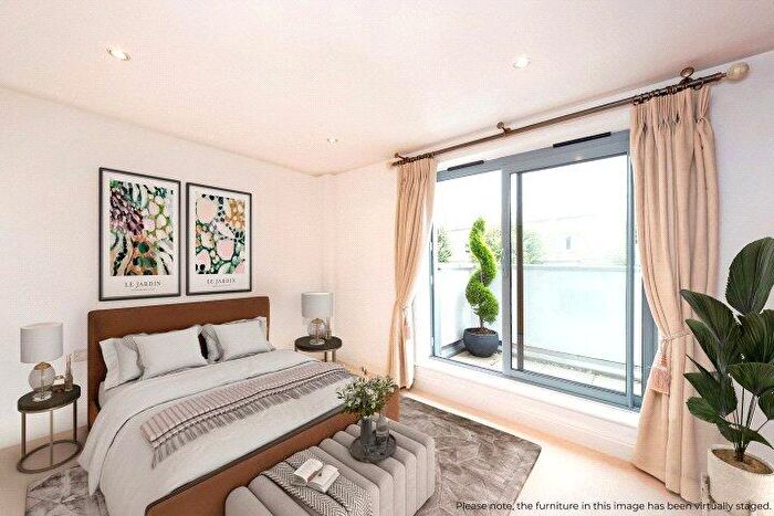 2 Bedroom Flat To Rent In Regents Park Road, Primrose Hill, NW1