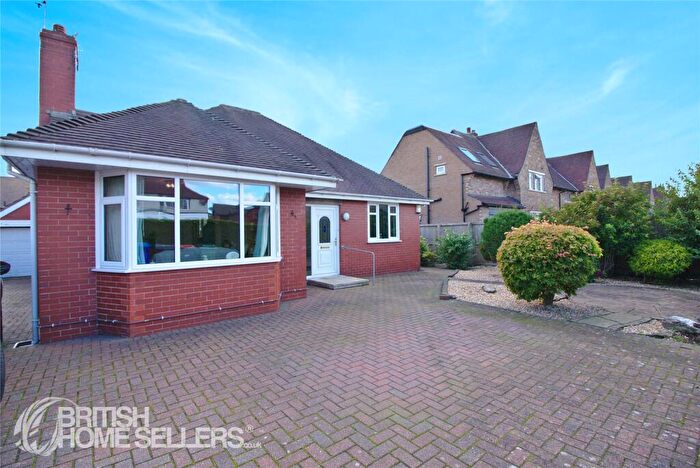 3 Bedroom Bungalow For Sale In Garstang Road East, Poulton-le-Fylde, Lancashire, FY6