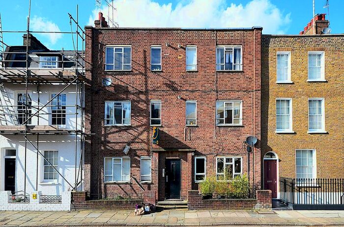 1 Bedroom Flat To Rent In Wynyatt Street, Clerkenwell, London, EC1V