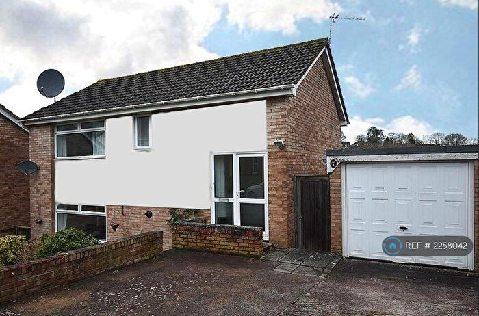 6 Bedroom Detached House To Rent In Mayflower Avenue, Exeter, EX4