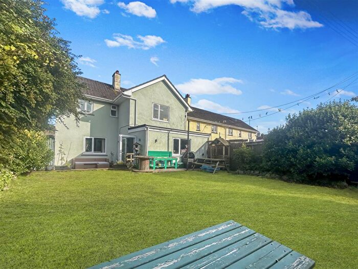 4 Bedroom Property For Sale In Garners Lane, Ogwell, Newton Abbot, TQ12