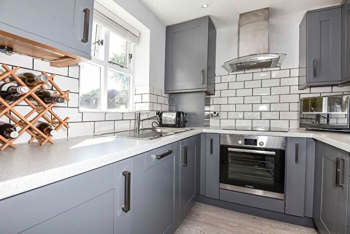 2 Bedroom Terraced House To Rent In Henry Doulton Drive, Tooting, SW17