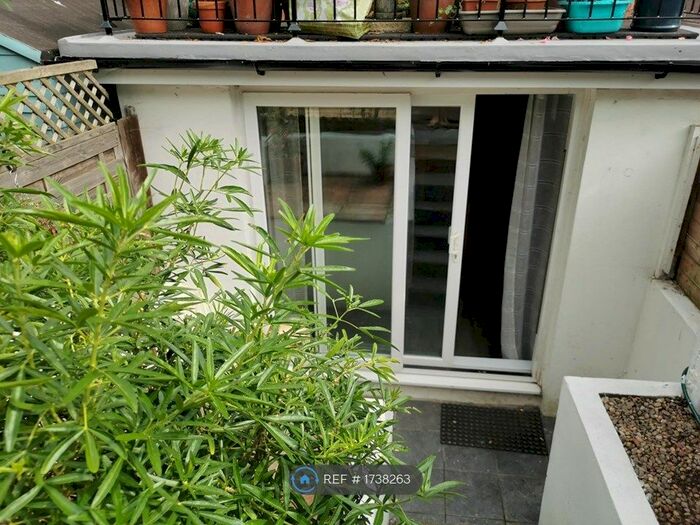 1 Bedroom Flat To Rent In Wilbury Villas, Hove, BN3