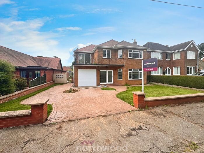 4 Bedroom Detached House For Sale In Beech Avenue, Airmyn, Goole, DN14