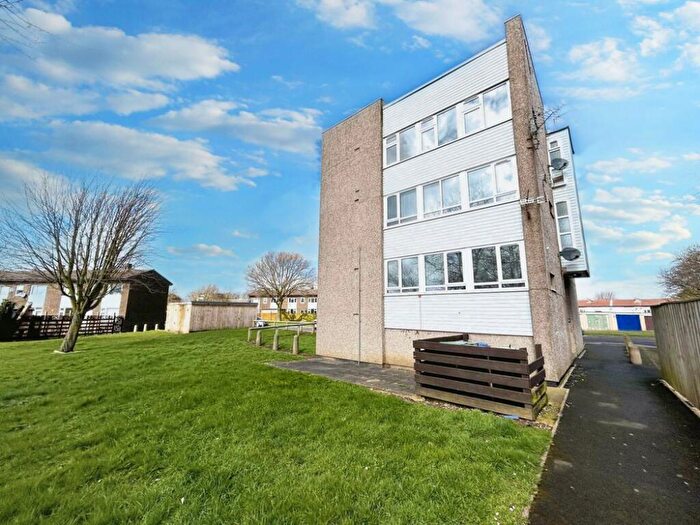 2 Bedroom Flat For Sale In Nesbit Road, Peterlee, Durham, SR8