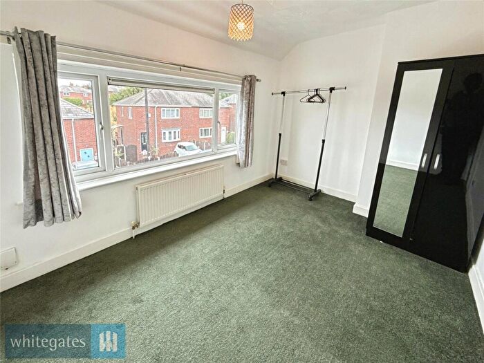 2 Bedroom Semi-Detached House For Sale In Highstone Vale, Worsbrough, Barnsley, S70