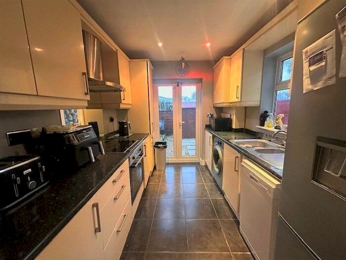 2 Bedroom Terraced House To Rent In Rosetta Road, Southsea, PO4