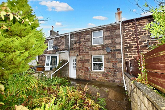 2 Bedroom Cottage For Sale In Lanner Moor, Redruth, TR16