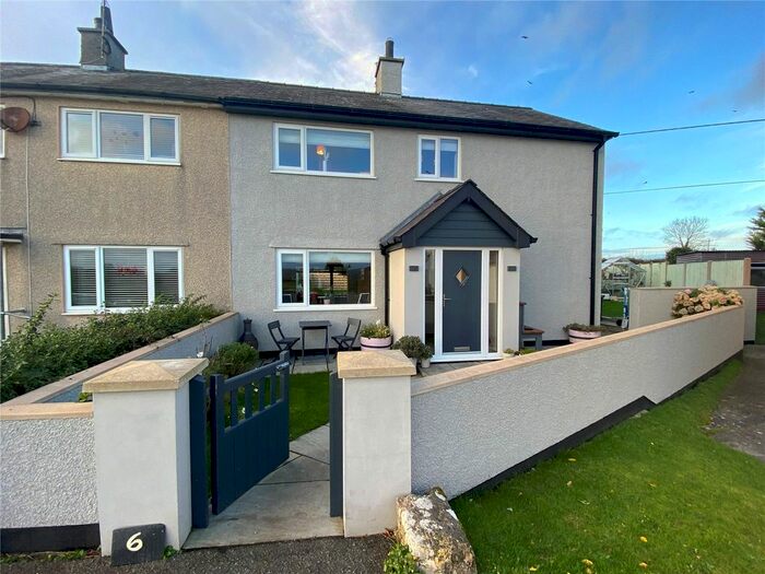 3 Bedroom Semi-Detached House For Sale In School Lane, Llanbedrgoch, Anglesey, Sir Ynys Mon, LL76