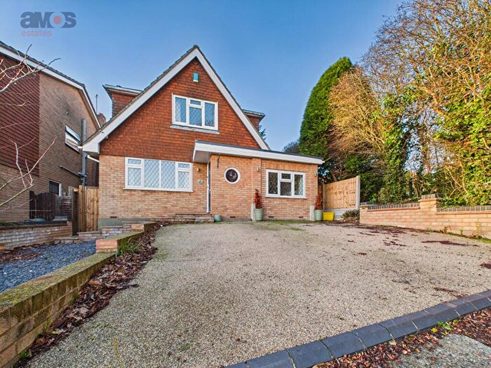 4 Bedroom Detached House For Sale In Colingwood, South Benfleet, Essex, SS7