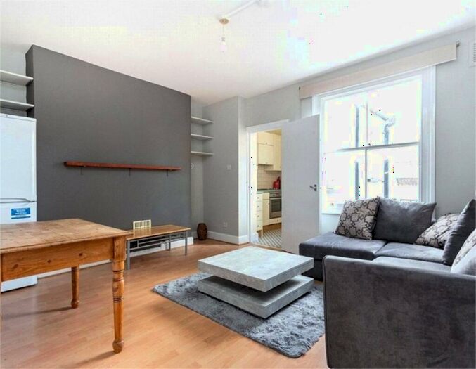 3 Bedroom Terraced House To Rent In Settles Street, Aldgate, E1