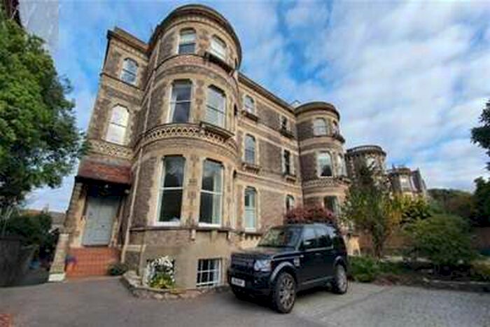 2 Bedroom Flat To Rent In Rockleaze, Stoke Bishop, Bristol, BS9