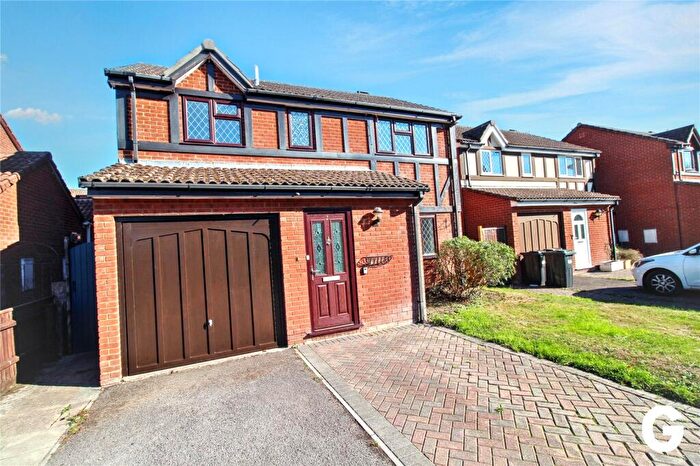 4 Bedroom Detached House For Sale In Swan Mead, Hightown, Ringwood, Hampshire, BH24