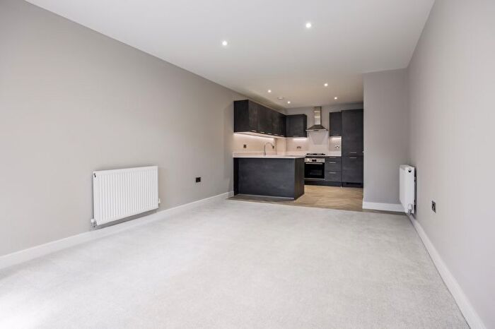 1 Bedroom Flat For Sale In Ringwood Road, St. Leonards, Ringwood, BH24