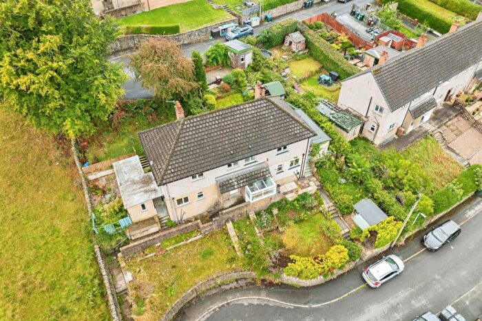 3 Bedroom Semi-Detached House For Sale In Harewood Avenue, Eastburn, Keighley, West Yorkshire, BD20