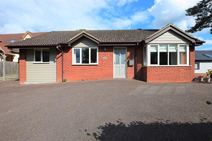 2 Bedroom Detached Bungalow To Rent In Pringle Way, Little Stukeley, Huntingdon, PE28