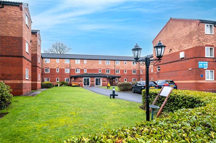 2 Bedroom Flat For Sale In St. Annes Way, Kingstanding, Birmingham, B44