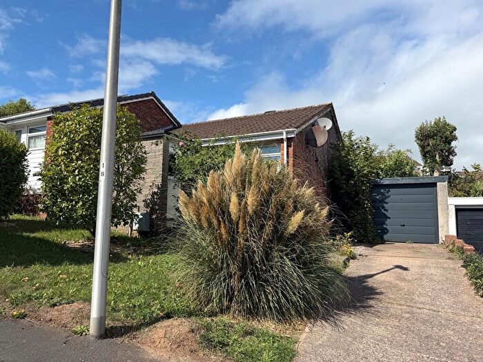 2 Bedroom Semi-Detached Bungalow For Sale In Millers Way, Honiton, EX14