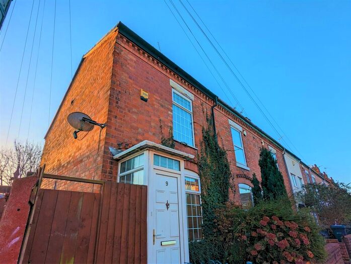 2 Bedroom End Of Terrace House To Rent In St. Stephens Road, Selly Park, Birmingham, B29