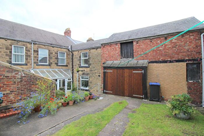 5 Bedroom Terraced House For Sale In Park Road, Stanley, DH9