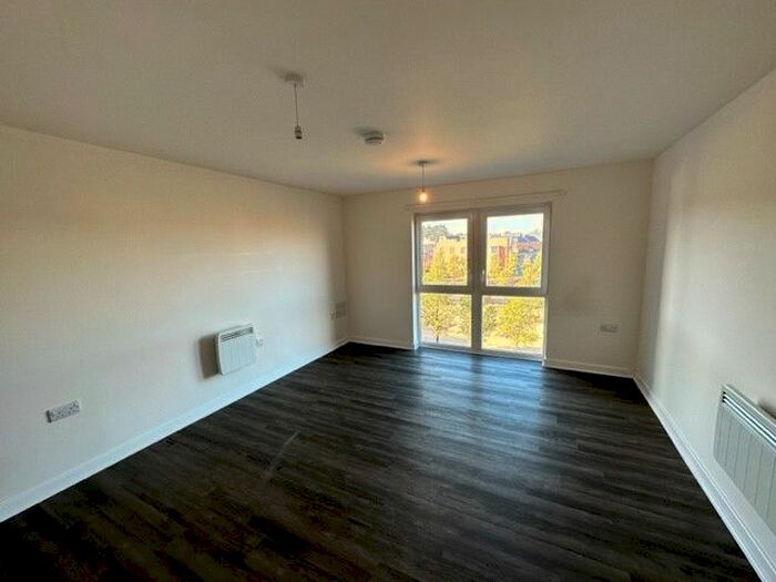 2 Bedroom Flat To Rent In High Street, Upton, Northampton, NN5