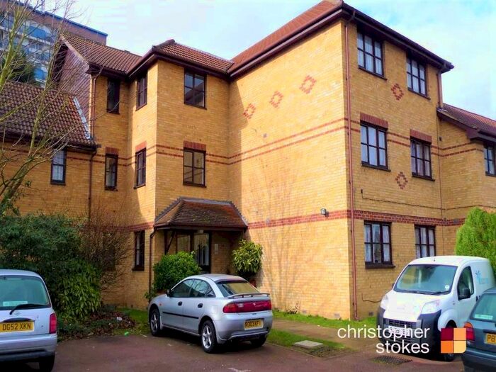 1 Bedroom Flat To Rent In Hickory Close, London, N9