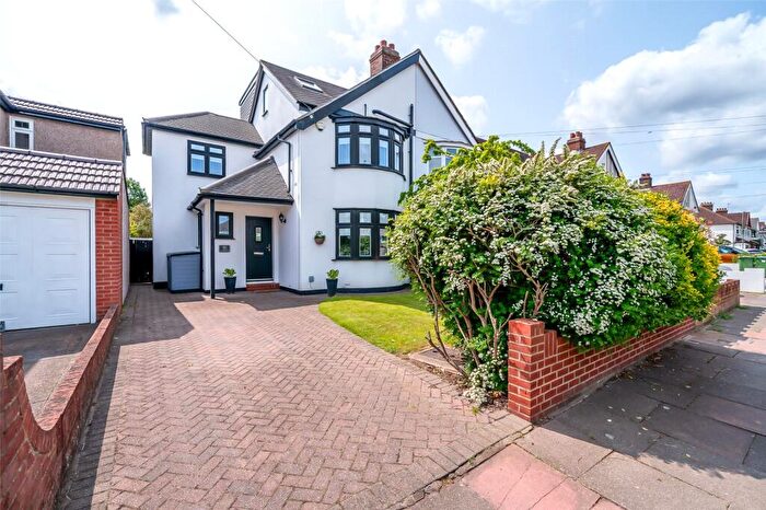 3 Bedroom Semi-Detached House For Sale In Harland Avenue, Sidcup, Kent, DA15
