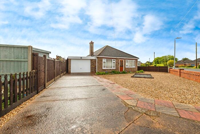 2 Bedroom Bungalow For Sale In Manor Road, North Hykeham, Lincoln, Lincolnshire, LN6