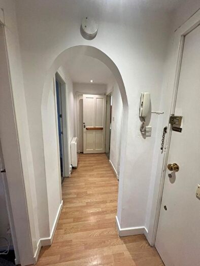 1 Bedroom Flat To Rent In Home Street, Edinburgh, EH3