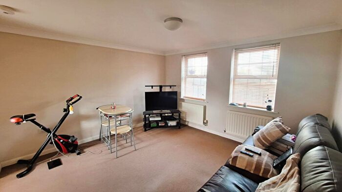 2 Bedroom Flat To Rent In Orchard Close, Eye, IP23
